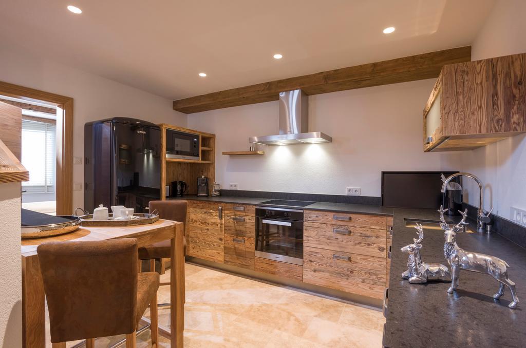Luxus Ferienwohnung Almhuette Brixen im Thale Room photo